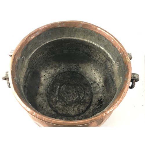 414 - LARGE AND IMPRESSIVE COPPER CAULDRON, APPROX. 49 cm DIA.