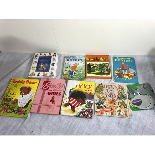 258 - QUANTITY OF CHILDRENS ANNUALS, CHILDRENS BOOKS ETC