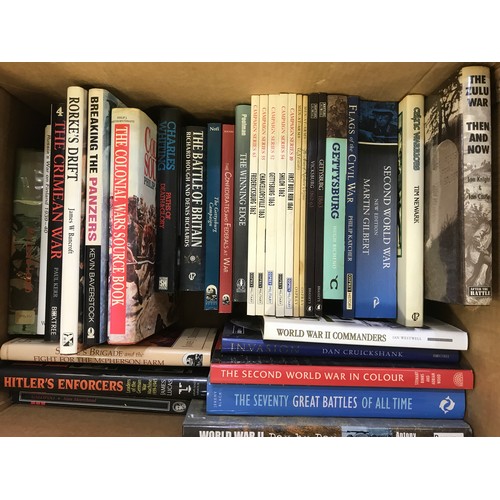 213 - QUANTITY OF WAR BOOKS INCLUDING 7 OSPREY MILITARY TITLES, HISTORY BOOKS ON THE SECOND WORLD WAR, COL... 