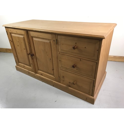 1286 - PINE SIDEBOARD 130 cm LONG