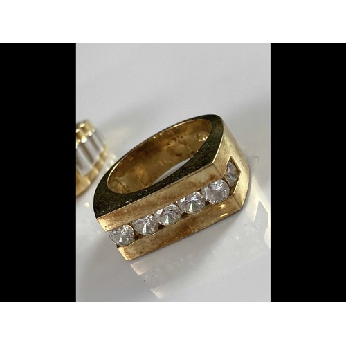 775 - 3 MODERN TRU DIAMONDS AND SIMILAR DRESS RINGS