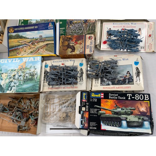 151 - VARIOUS ASSORTED PLASTIC KITS, MILITARY FIGURES, SOME PAINTED, PART SETS NOT COMPLETE