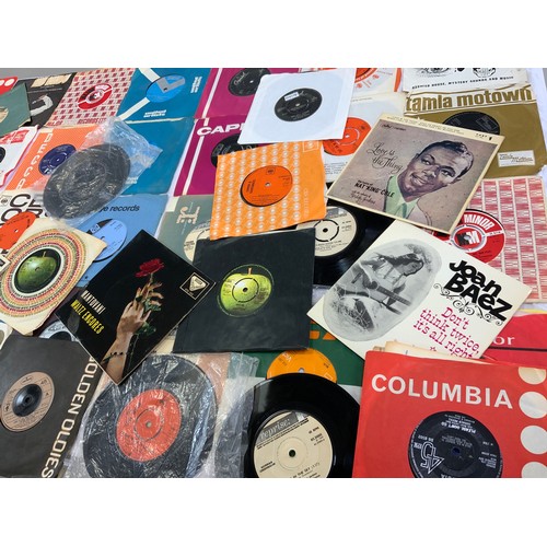 116 - RECORDS, QUANTITY OF 45 RPM SINGLES