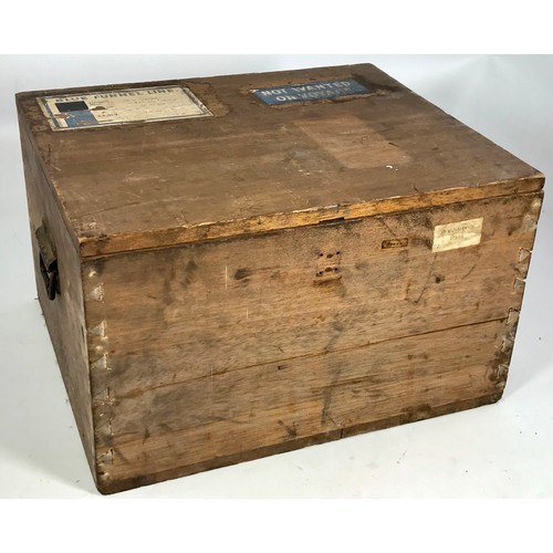 1516 - INTERESTING WOODEN SHIPPING BOX WITH BLUE FUNNEL LINE LABEL