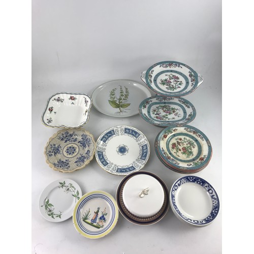 1571 - BOX OF MISC. CHINA AND PORCELAIN INCLUDING POOLE, SPODE, HAND PAINTED HENRIOT QUIMPER PLATE ETC.