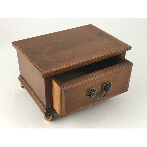 1785 - INLAID MAHOGANY TRINKET DRAWER