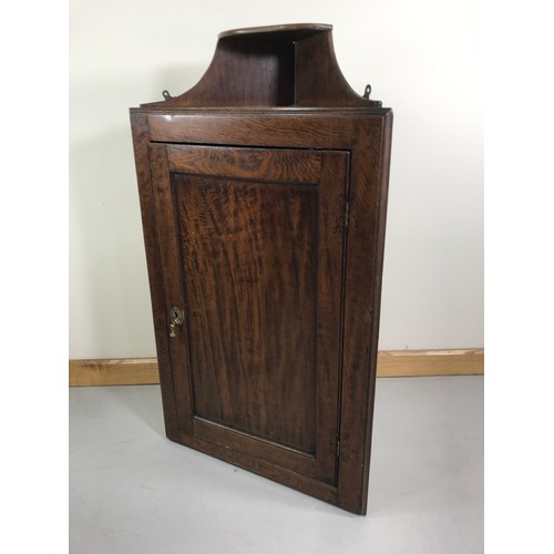 1225 - GEORGIAN HANGING OAK CORNER CUPBOARD