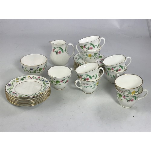 1562 - ROYAL WORCESTER ARCADIA PART TEA SERVICE