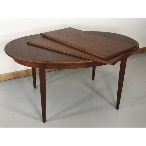 1120 - DANISH LATE CENTURY OVAL TOP DINING TABLE TOGETHER WITH 2 LEAVES APPROX 150 X 102 PLUS LEAVES EACH A... 