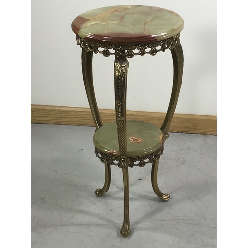 1161 - GREEN MARBLE AND GILT METAL ROUND TOP POT STAND/ OCCASIONAL TABLE