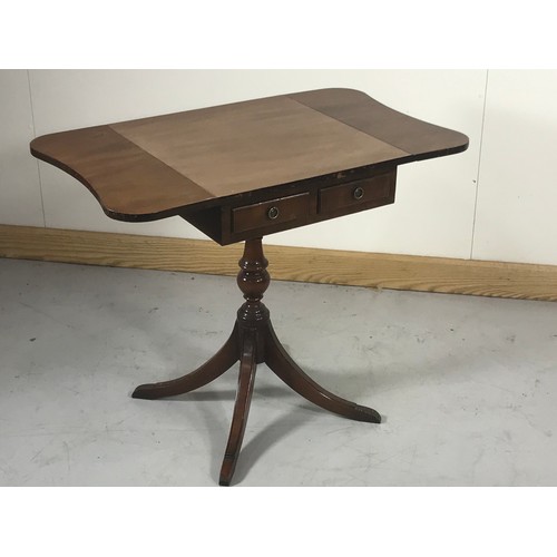 1085 - MAHOGANY DROP LEAF OCCASIONAL TABLE ON TURNED PEDESTAL AND SPLAYED LEGS