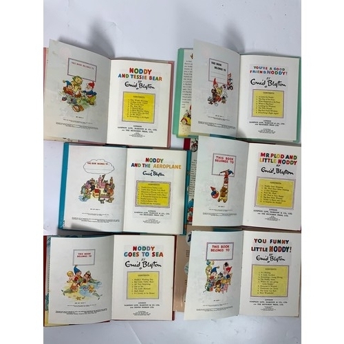 202 - 6 EDITIONS OF NODDYS READING BOOKS 10, 12, 16, 18, 22 AND 24 TOGETHER WITH DISNEY WONDERFUL WORLD OF... 