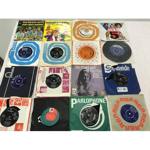 55 - MISC. 33RPM AND 45 RPM MIXED GENRE VINYL RECORDS INCLUDING THE BEACH BOYS EP GOD ONLY KNOWS, BEATLES... 