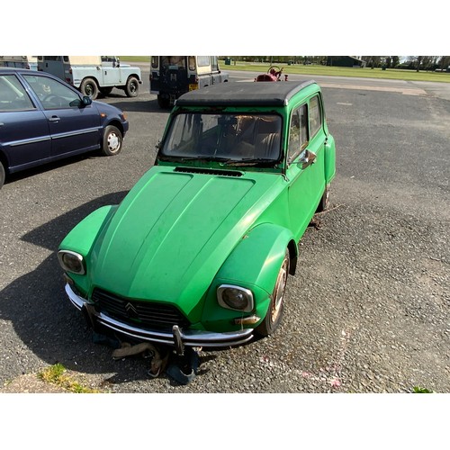 19 - CITROEN 2CV REGISTRATION NUY679T FOR RESTORATION

The successful bidder must pay for and remove the ... 