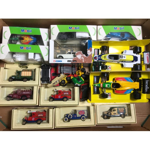 313 - COLLECTION OF ASSORTED DIE CAST MODELS INCLUDING BURAGO FORMULA 1 RACING CAR AND WILLIAMS FW08C, 4 M... 