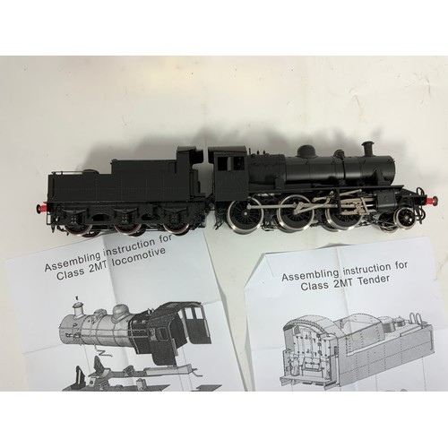 574 - FINE SCALE BRASS BRITISH OUTLINE RTR LOCOMOTIVE 0 GAUGE SCALE BR CLASS 2MT PAINTED BLACK