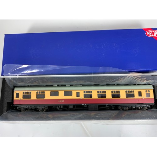 535 - HELJAN MODEL RAILWAY 0 GAUGE COACH 4940, MARK I COACH, FK, RMB CARMINE AND CREAM MARK I COACH BOXED