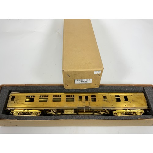 544 - MODEL RAILWAY TOWER 0 GAUGE BRASS COACH KITS UNPAINTED AND IN BOXED CONDITION MARK I BSK COACH