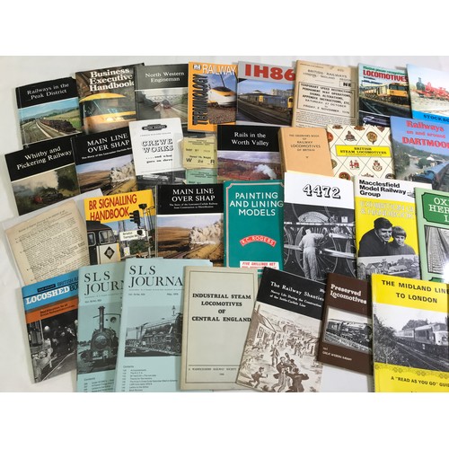 59 - GOOD BOX OF MISC RAILWAY BOOKS AND EPHEMERA INCLUDING ATLANTIC TITLES, SPOTTING BOOKS, SMALL BOOKS, ... 