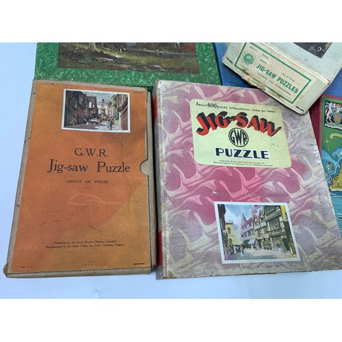 18 - JIGSAWS INCLUDING GREAT WESTERN RAILWAY GWR PUZZLES OF STRATFORD UPON AVON (HARVARD HOUSE), HISTORIC... 