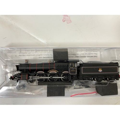 522 - DAPOL N GAUGE GRANGE CLASS LOCOMOTIVE 6809 BURGHCLERE GRANGE IN BR BLACK LINED EARLY CREST LIVERY IN... 