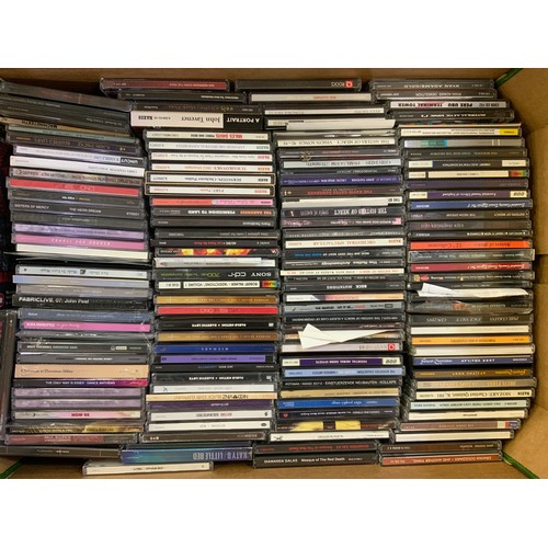 174 - LARGE COLLECTION ON MOSTLY ROCK & POP CD'S