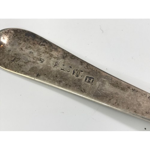 3370 - GEORGIAN EDINBURGH SILVER GRAVY SPOON, approx. 90g