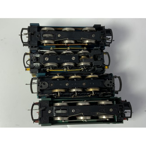 414 - X 4 UNBOXED CLASS  08 SHUNTERS