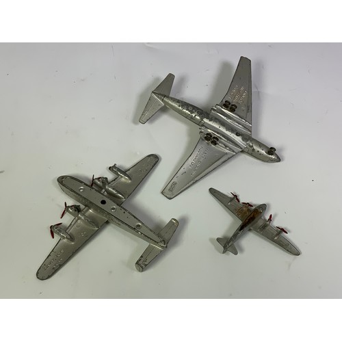 285 - 3 DINKY TOY MODEL AIRCRAFT COMPRISING YORK, COMET AND SEAPLANE ALL PLAYWORN IN BROWN CASE