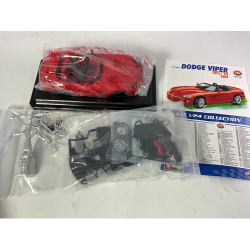 277 - BURAGO BOXED DODGE VIPER SRT/10 2003 1/24 SCALE METAL KIT