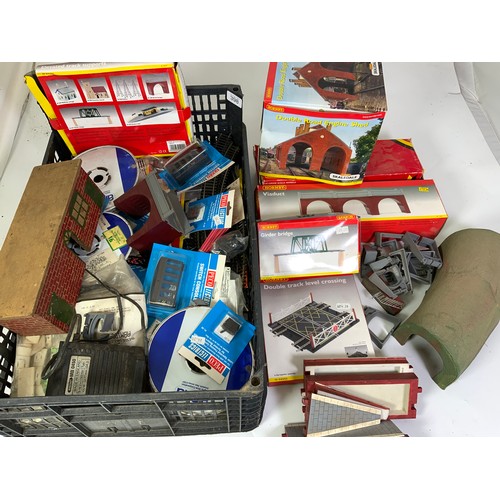 398 - BOX OF MODEL RAILWAY ACCESSORIES, TRACK, POINTS, BUILDINGS, WIRES AND PECO SWITCHES AND LEVER CONSOL... 