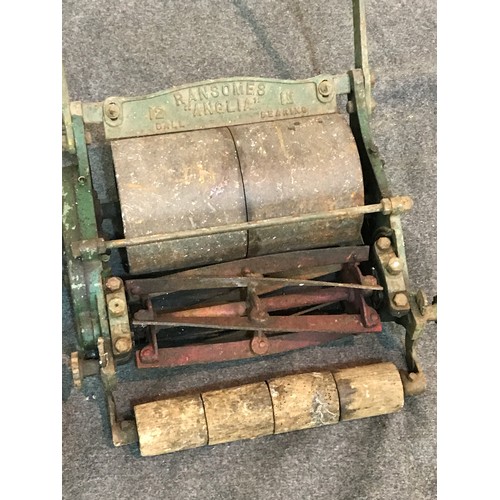 567 - A RANSOMES ANGLIA 12 INCH PUSH MOWER WITHOUT BOX