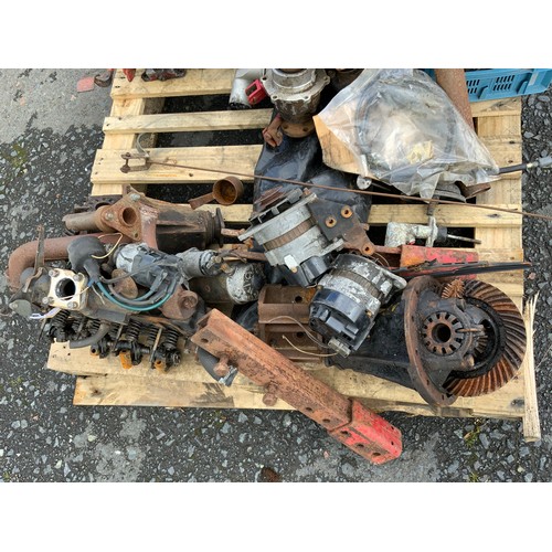 49 - PALLET OF MOTORING & OTHER SUNDRY PARTS