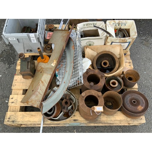 51 - PALLET OF MOTOR SPARES