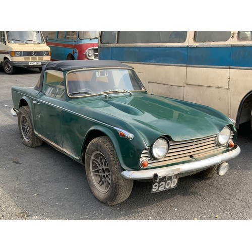 4 - TRIUMPH TR4A SPORTS CAR FTT920D FOR RESTORATION

The successful bidder must pay for and remove the v... 