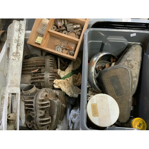 147 - MOTORCYCLING PARTS INCLUDING A NUMBER OF PIECES OF POTENTIALLY PRE-WAR DOUGLAS MOTORCYCLE PARTS HEAD... 