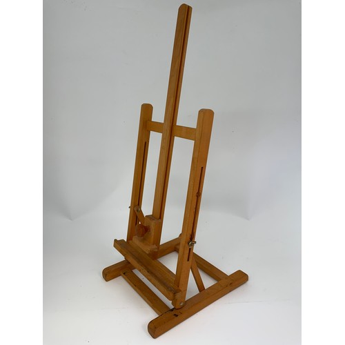 436 - EASEL