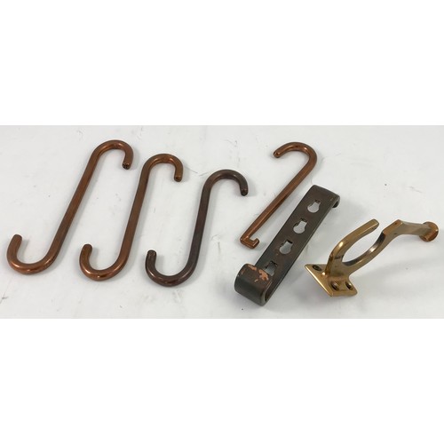 305 - COPPER AND BRASS HOOKS