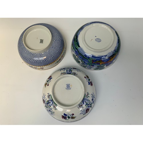 229 - 3, 19TH CENTURY PORCELAIN BOWLS WITH TRANSFER DECORATION