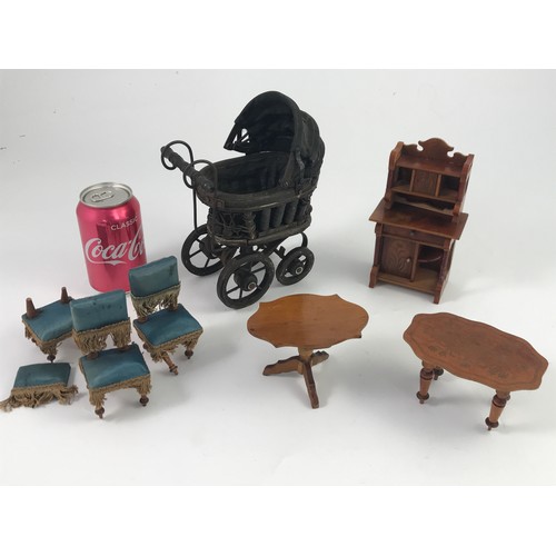 31 - COLLECTION OF DOLLS HOUSE FURNITURE AND A MINIATURE PRAM.