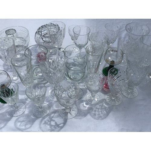 117 - MISC GLASSWARE INC CUT & PRESSED