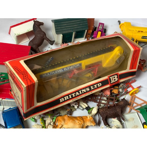 178 - BRITAINS LTD PT BOXED 9564 ELEVATOR IN WHEAT BOX PLUS VARIOUS FARM ANIMALS IMPLEMENTS ETC