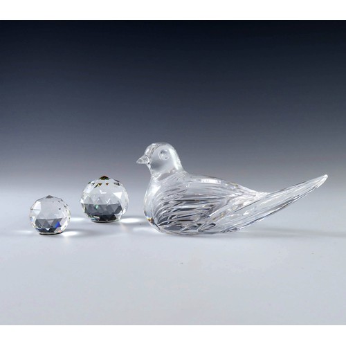 124 - MISC. SWAROVSKI CRYSTAL ANIMALS ETC. AND A LEAD CRYSTAL BIRD STUDY