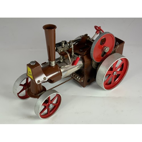 464 - WILESCO STEAM AGRICULTURAL ENGINE, OLD SMOKEY IN BROWN AND RED COLOURS.