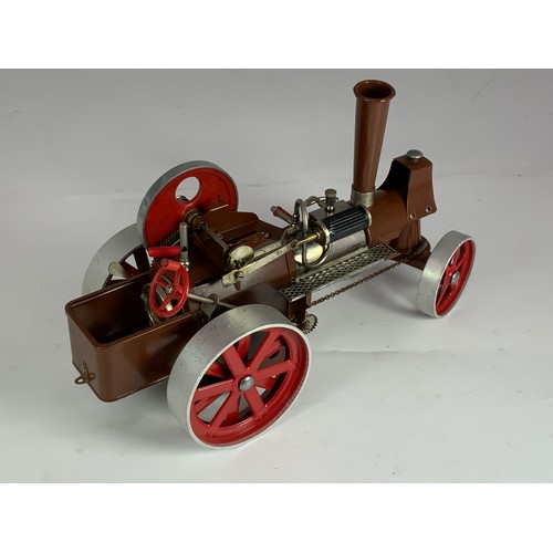 464 - WILESCO STEAM AGRICULTURAL ENGINE, OLD SMOKEY IN BROWN AND RED COLOURS.