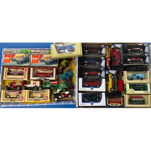 142 - COLLECTION OF DAYS GONE, MATCHBOX CLASSICO STILO, VEHICLES BOXED AND UNBOXED.