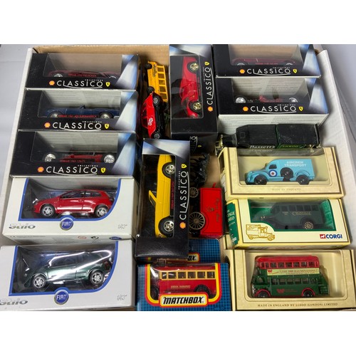 142 - COLLECTION OF DAYS GONE, MATCHBOX CLASSICO STILO, VEHICLES BOXED AND UNBOXED.