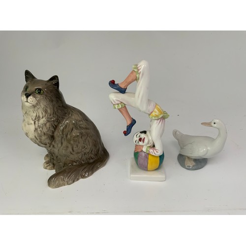 343 - BESWICK LARGE CAT, ROYAL DOULTON FIGURE TUMBLING HN3283, & A LLADRO NAO DUCK