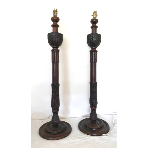 322 - PAIR OF TALL TABLE LAMPS ON ACANTHUS COLUMNS APPROX. 92 cm OVERALL