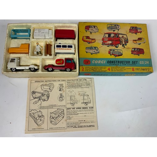 132 - CORGI TOYS GS24 COMMER CONSTRUCTOR SET IN ORIGINAL BOX. AS SHOWN